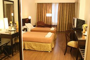 Hotel Supreme Convention Plaza