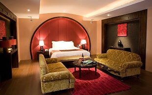 Yes Motel City Resort Paradise