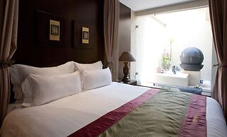 Yes Motel City Resort Paradise