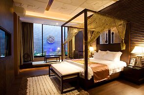 Yes Motel City Resort Paradise