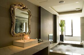 Yes Motel City Resort Paradise