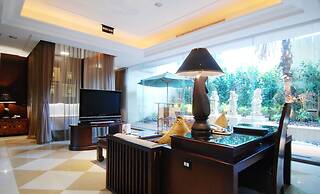 Yes Motel City Resort Paradise