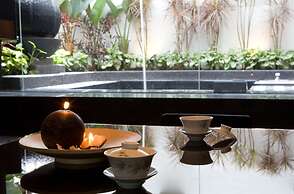 Yes Motel City Resort Paradise