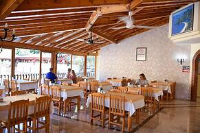 Belcehan Beach Hotel