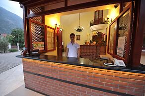 Belcehan Beach Hotel