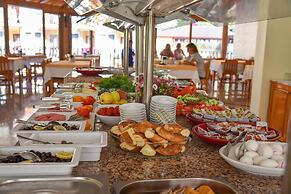 Belcehan Beach Hotel