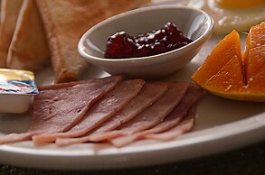 Diamond Water Edge Resort