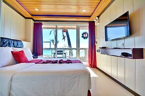 Diamond Water Edge Resort