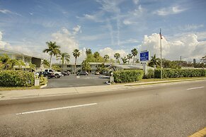 Regency Inn & Suites