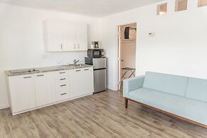 Regency Inn & Suites