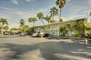 Regency Inn & Suites