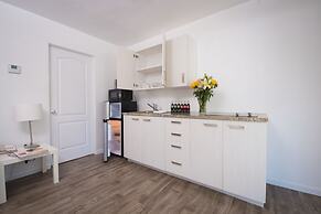 Regency Inn & Suites