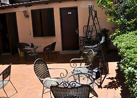 Leoni di Giada Guesthouse