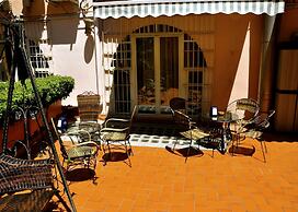 Leoni di Giada Guesthouse