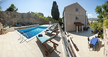 California Apartments