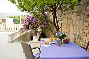 California Apartments