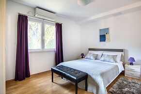 California Apartments