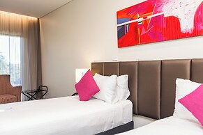 Calamvale Suites and Conference Centre