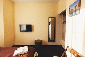 Shale on Komsomolskiy