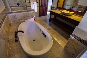 Villa Margarita at Jaguar Reef