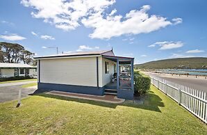 Acclaim Rose Gardens Beachside Holiday Park
