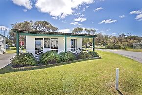 Acclaim Rose Gardens Beachside Holiday Park