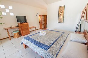 Bamboo Bungalow Resthouse