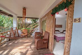 Bamboo Bungalow Resthouse