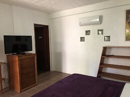 Bamboo Bungalow Resthouse