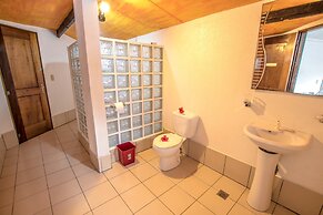 Bamboo Bungalow Resthouse