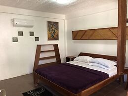 Bamboo Bungalow Resthouse