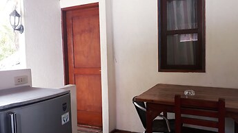 Bamboo Bungalow Resthouse