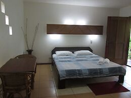 Bamboo Bungalow Resthouse