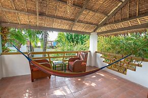 Bamboo Bungalow Resthouse