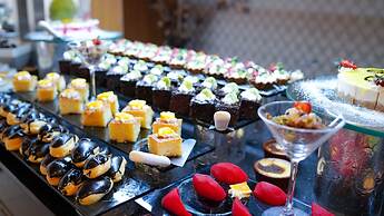 Aes Club Hotel