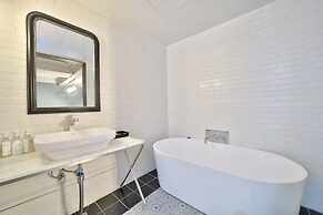 Hound Hotel Seomyeon 1st Street