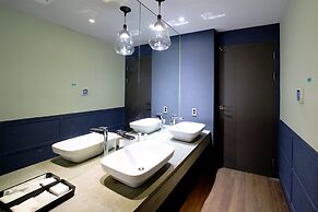 Hound Hotel Seomyeon 1st Street