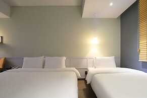 Hound Hotel Seomyeon 1st Street