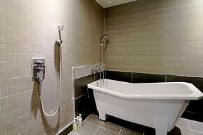 Hound Hotel Seomyeon 1st Street