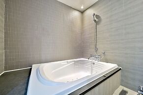 Hound Hotel Seomyeon 1st Street