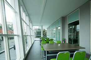 Maxone Hotels at Malang