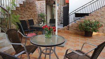 Santa Maria Guest House