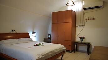 Santa Maria Guest House