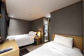 About Stay Seoul Station