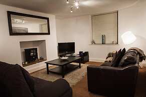 Central Suite - Simple2let Serviced Apartments