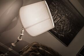 Central Suite - Simple2let Serviced Apartments