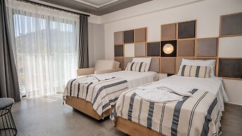 Blue Star Hotel