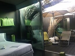 miLoft Guest Rooms & Terrace