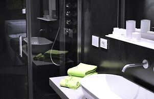 miLoft Guest Rooms & Terrace