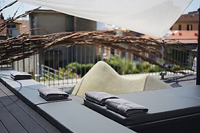 miLoft Guest Rooms & Terrace